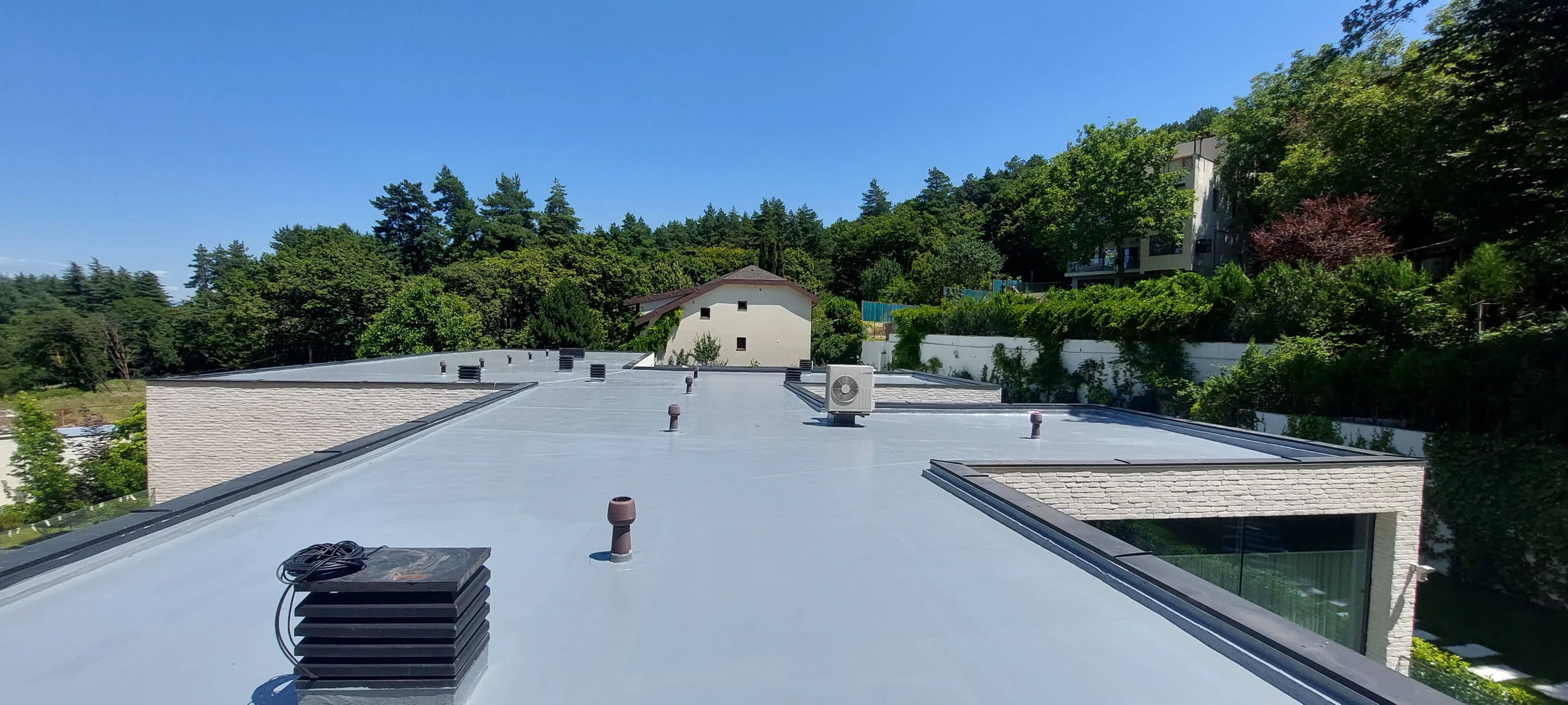 Private house in Tskneti — 600 m²