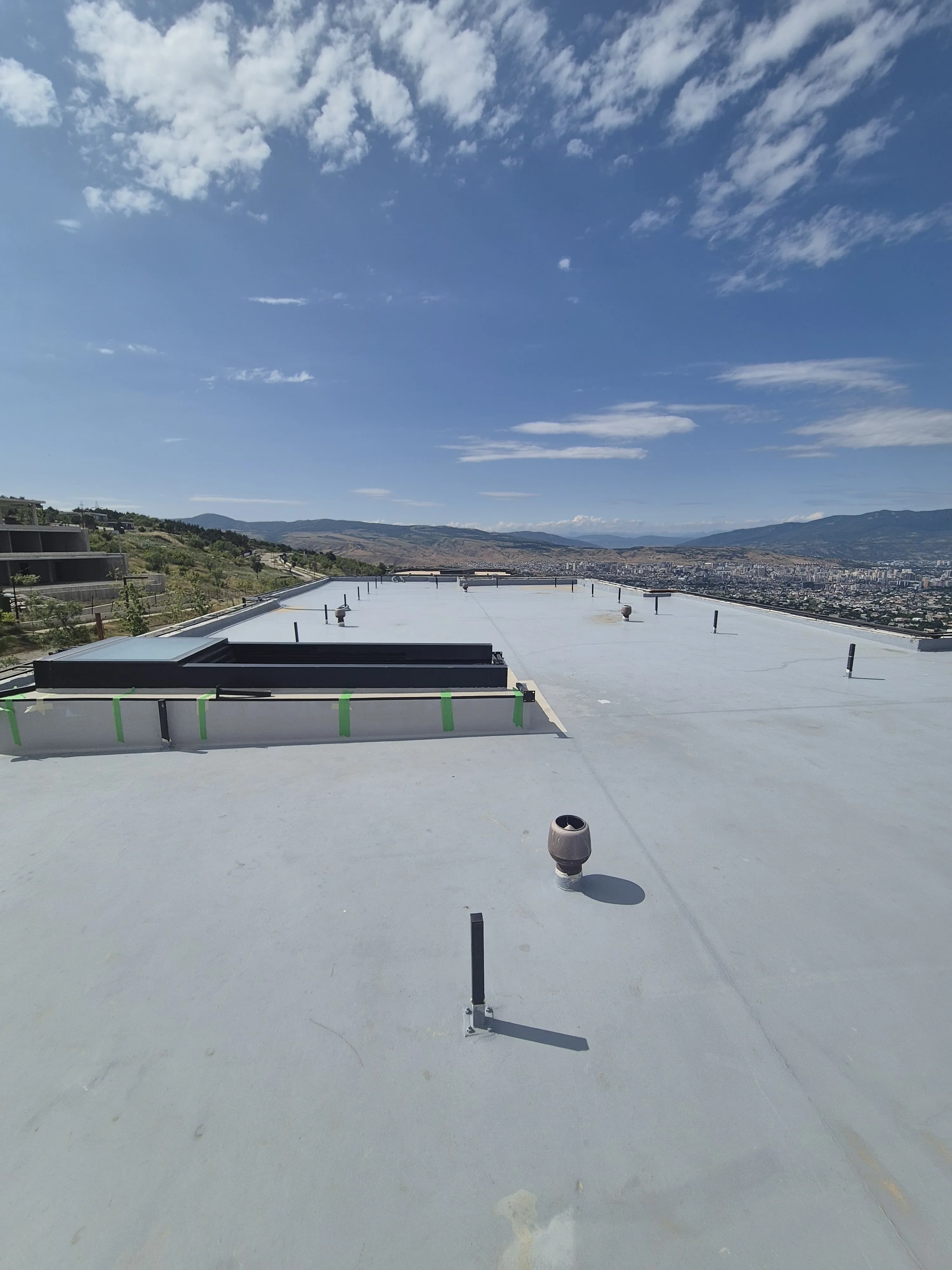 სახურავი ლისზე